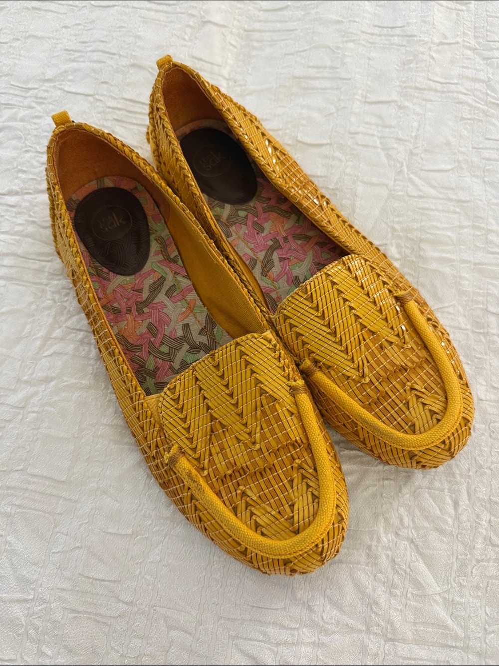 The Sak Lisa Straw Mustard Yellow Saffron Woven Slip-On Loafers Sz 8.5 NWOT